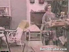 Garage Bang A sweet italian girl is gang banged by three french mechanics : Europa 2 months ago